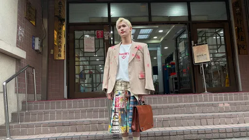 鍾明軒人生首出庭！沒看到八炯、閩南狼　說這些話抱怨法官還沒確認2人身分