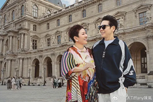 向華強自爆早就和向太分房睡　曝原因：除非你很年輕