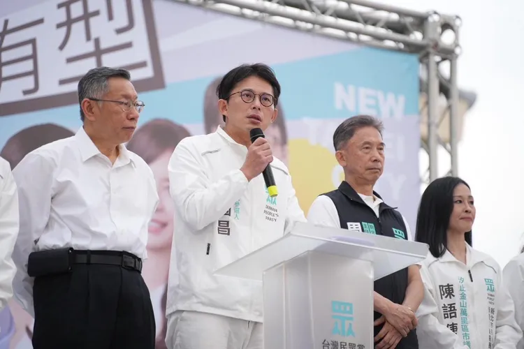 黃國昌揭露李貞秀行為。翻攝自黃國昌臉書