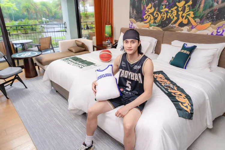 「豹力全開雲豹鐵粉應援」住房專案可入住球員主題房。大溪威斯汀提供