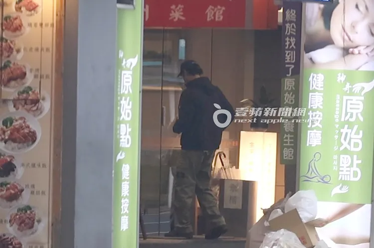 小天熟門熟路走進「金樂頂級按摩養生會館」。特勤中心攝