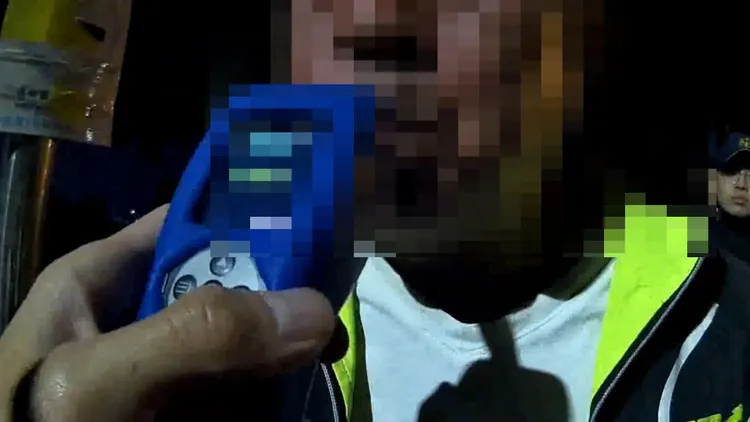 柯男酒測超標。翻攝畫面