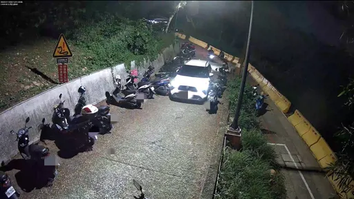 酒駕釀禍！6旬男開車進停車場「連環撞」　酒測超標遭法辦