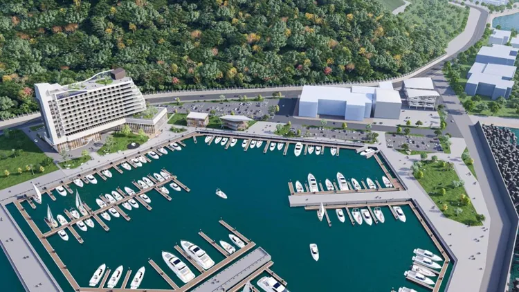 謝國樑市府推動八斗子遊艇碼頭促參案，規劃建置國際級遊艇港。翻攝照片