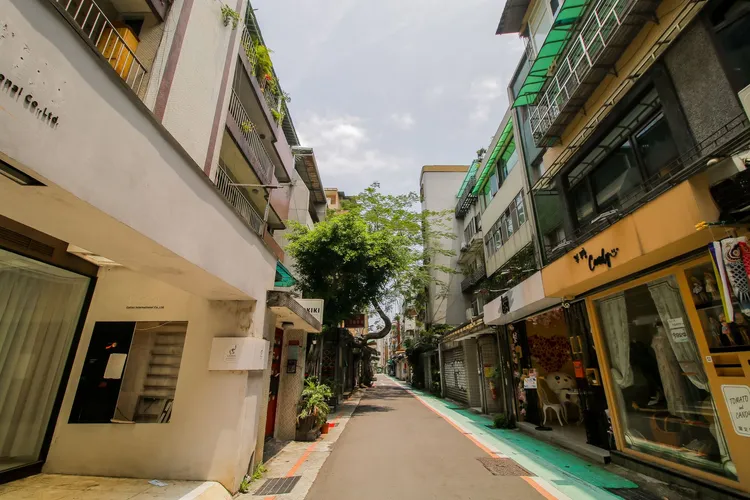 台北市中山區在五年間，中古屋交易量占全市比例雖有所下降，仍以12.6%的占比成北市最高。永慶房產集團提供