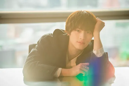 上村謙信摸大腿性騷女翻譯沉潛1年　開個人IG宣布復出