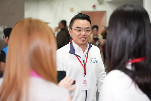 「鄭習會」將登場　藍委酸：不抹紅就不是綠營了