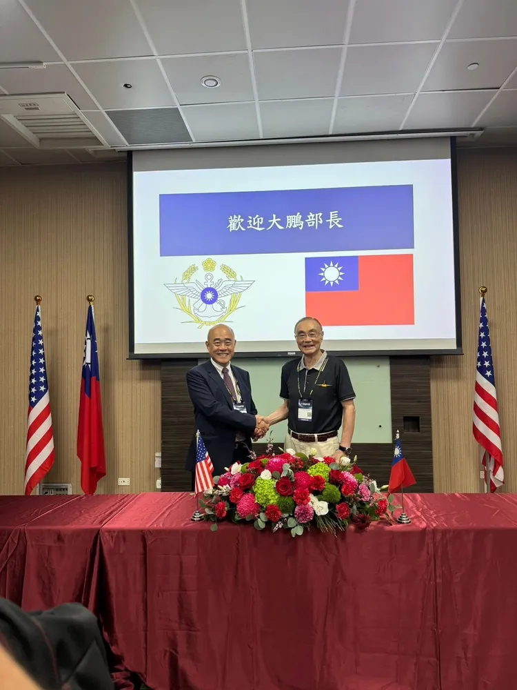 馮世寬擔任國防部長任內，赴美訪問。馮世寬提供