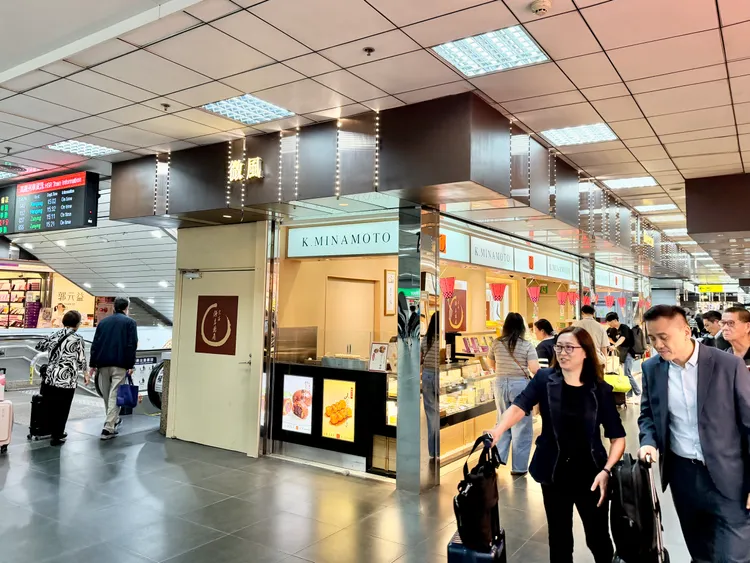 五鐵共構的台北車站每天吸引約60萬人次。莊偉祺攝