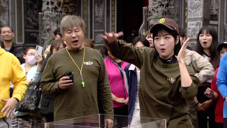 籃籃熱舞。民視提供