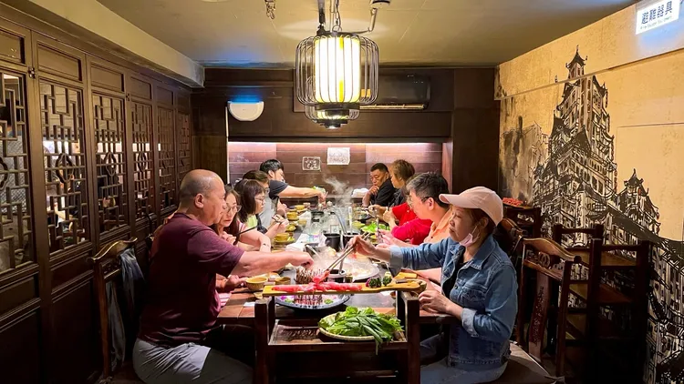 家長感謝地說，平時帶著腦麻孩子外出用餐需考量許多因素，此次活動貼心安排，讓人倍感安心與感動。店家提供