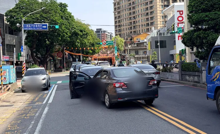 車禍現場。八德警分局提供