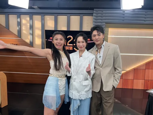 《英國達人秀》楊立微火舞驚豔國際　尪竟「忙著滅火」笑翻全場