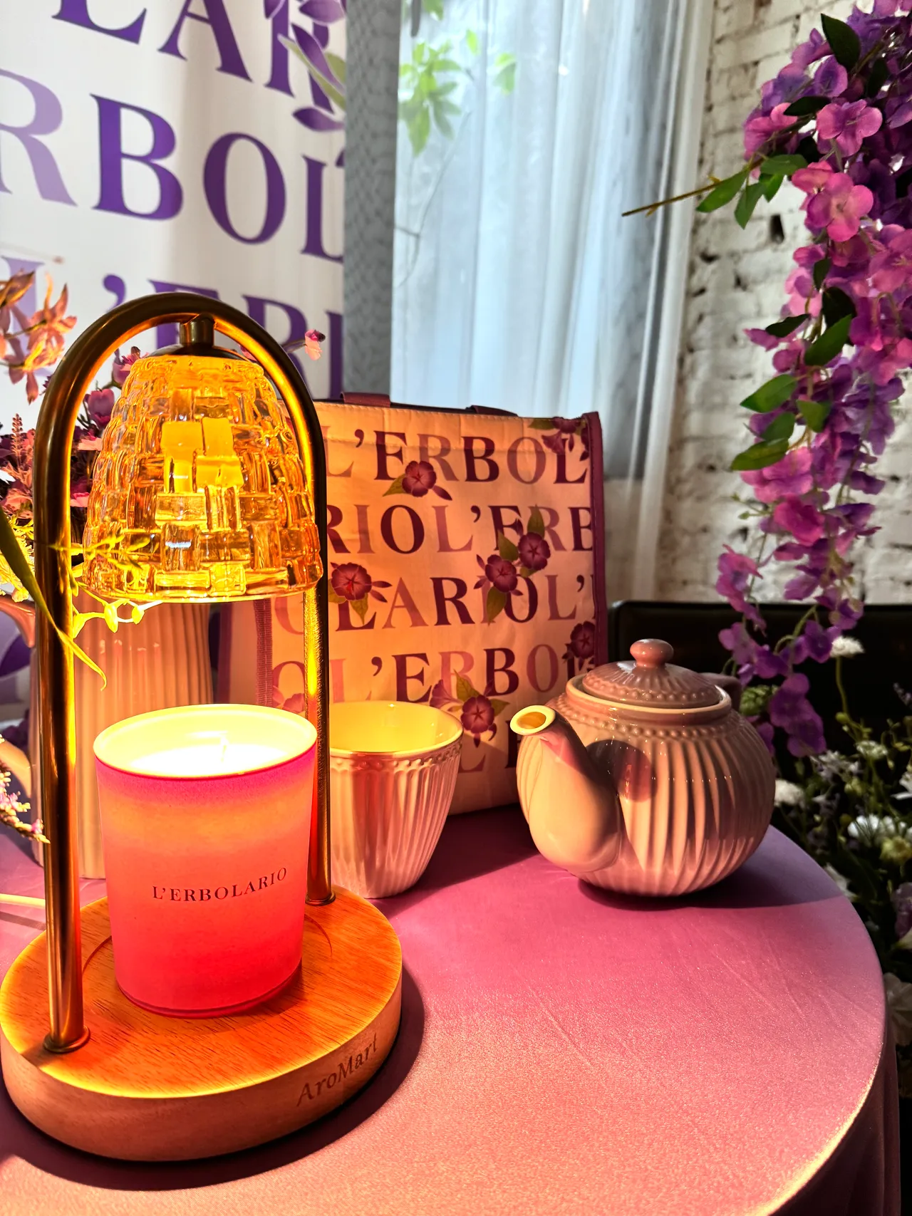 紫茉花語香氛蠟燭 ，250g／1980元。張家玲攝