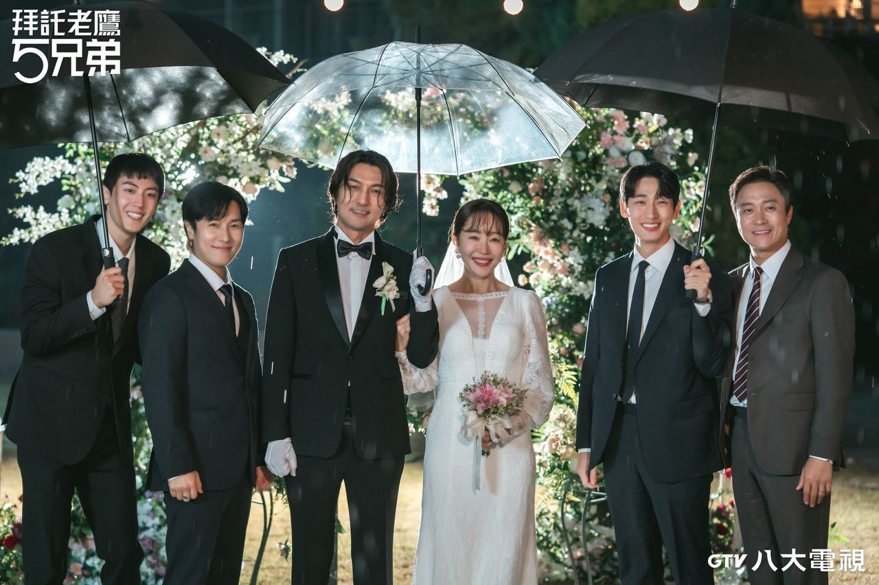 嚴志媛新婚10天喪夫扛債再嫁安在旭 雙奪年度大獎肯定