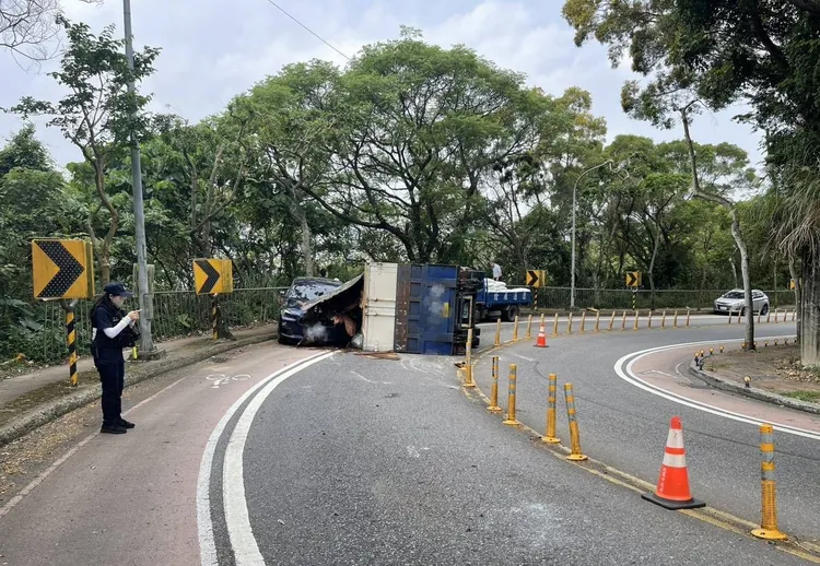 車禍現場。桃園警分局提供