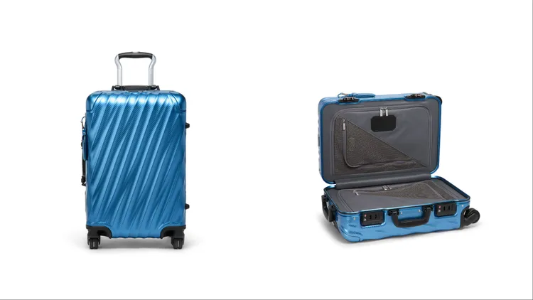TUMI 19 Degree Aluminum鋁合金系列國際登機箱（光影藍），4萬6800元。品牌提供