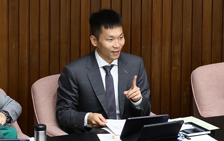 運動部長李洋近日自曝刪了3億元不合理預算。資料照片