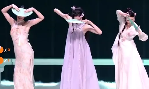 《浪姐7》一公直播被抓包假唱！曾沛慈帶隊也陷爭議