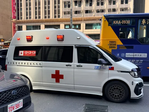 樹林恐怖車禍！賓士衝撞8車　6人送醫