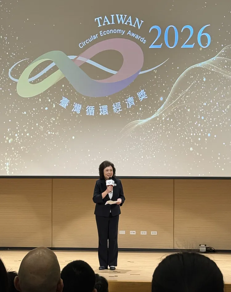 豐群水產江惠頌協理分享公司推動漁業永續、供應鏈責任管理。翻攝畫面