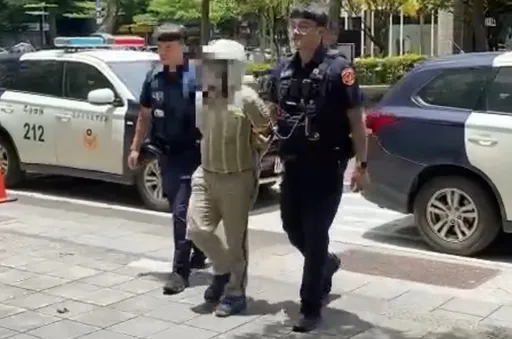 疑被嫌「弄髒物流車」刺死男同事　黑貓女司機否認這原因殺人！一審今宣判