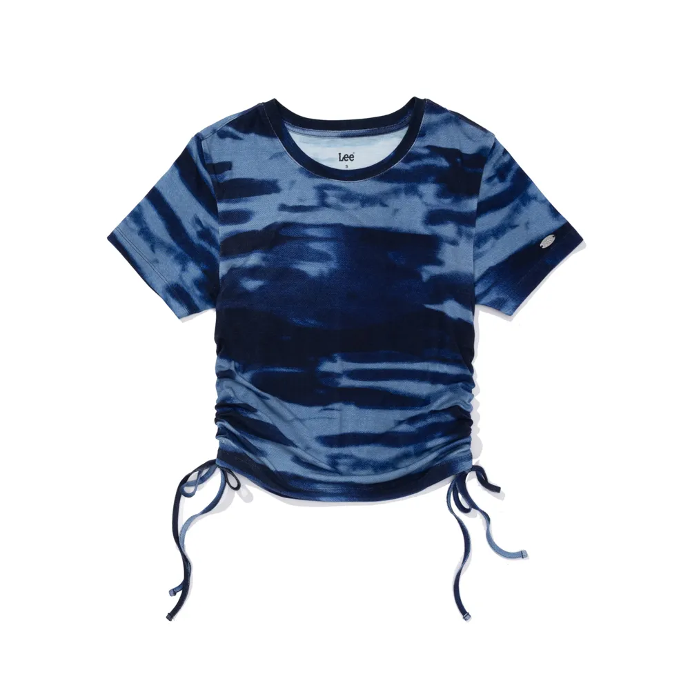 Lee抽繩短版圓領T-shirt，2380元。品牌提供