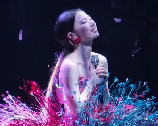 被李榮浩罵侵權也沒差！單依純獲金曲5項入圍　將與蔡依林搶歌后