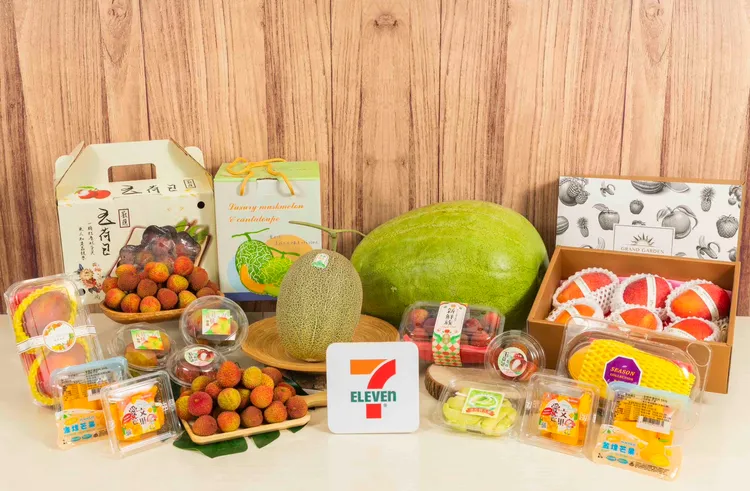 超商引進花蓮壽豐的果艷大西瓜等產季商品。7-ELEVEN提供