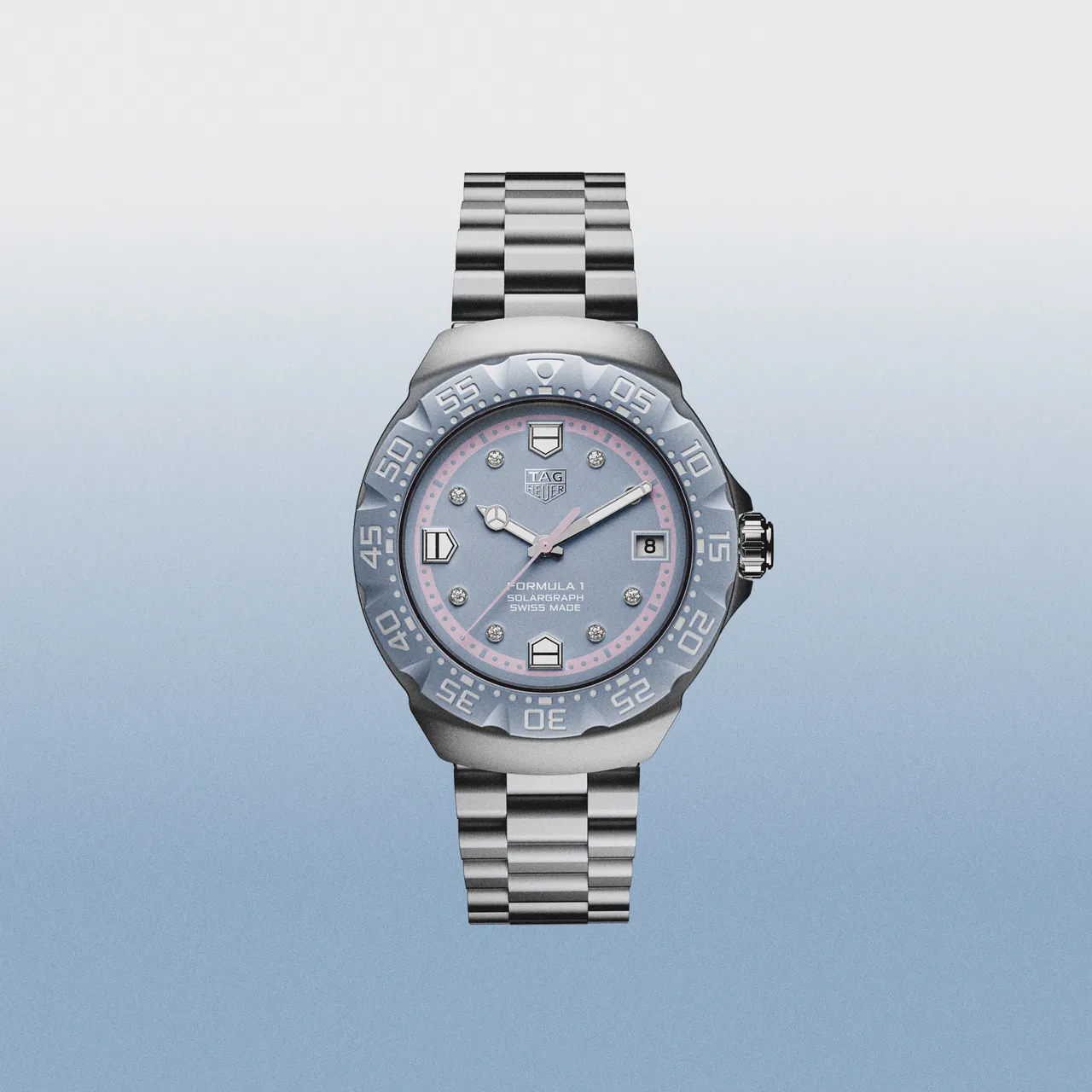 TAG Heuer Formula 1 Solargraph腕錶薰衣草藍鑲鑽限量款，38mm，噴砂精鋼錶殼與環保再生材質雙向旋轉錶圈，薰衣草藍色蛋白石錶面，噴砂精鋼三板帶鍊帶，Calibre TH50-00太陽能石英機芯，滿電可運作10個月，防水深度100米，9萬700元。品牌提供