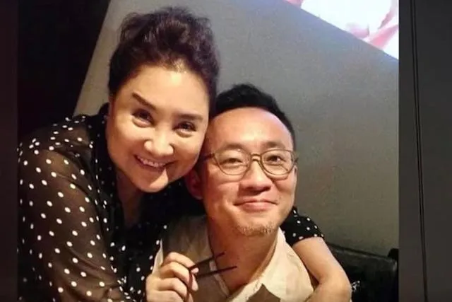 獨家｜陳盈潔血便、水腫「病危瀕死」　許常德從援助到送別：不忍她再撐
