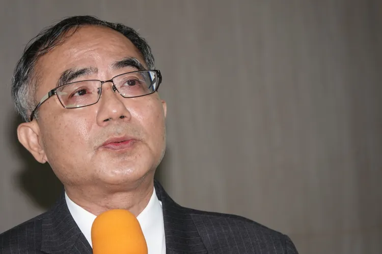 台大校長陳文章指出，「當科技愈發強大，人類還剩下什麼？」並進一步說明其看法。資料照