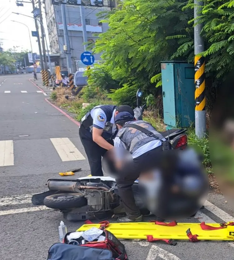 薛男撞4機車，造成5人輕重傷。翻攝畫面