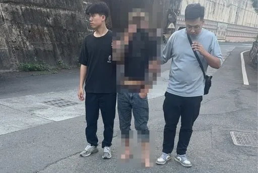 掛假車牌拒攔查！宜蘭男猛踩油門衝撞2警　遭連開11槍逮捕
