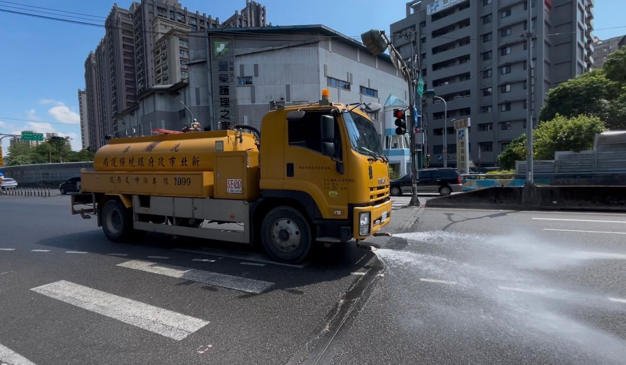 今年首波熱浪來襲!全台9縣市高溫警戒 新北籲慎防熱傷害