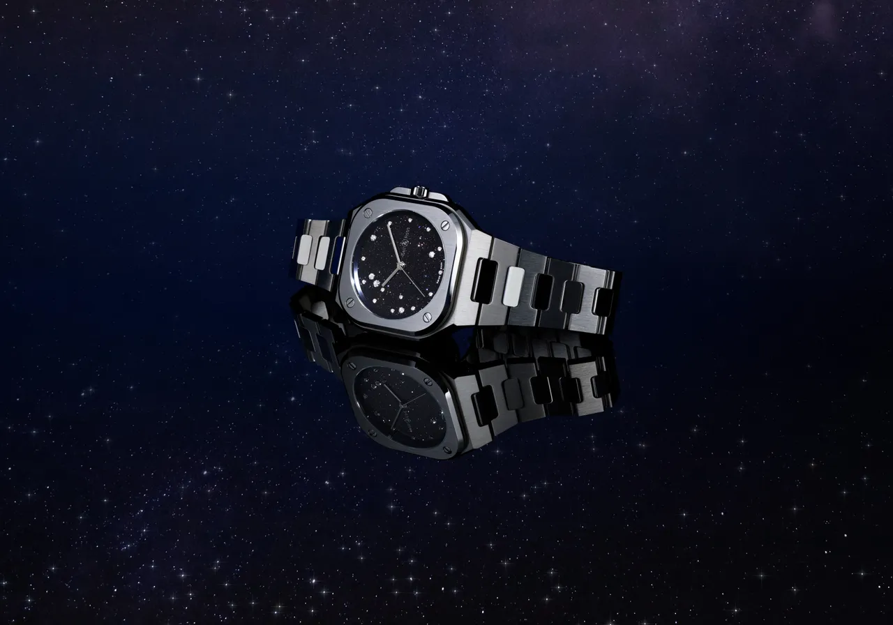 Bell & Ross BR-05 36mm Blue Diamond Eagle，36mm，緞面打磨及拋光不鏽鋼錶殼，藍色砂金石星空盤，緞面打磨及拋光不鏽鋼錶帶，BR-CAL. 329自動機械機芯，動力儲存54小時，防水深度100米，全球限量250只，15萬9000元。品牌提供