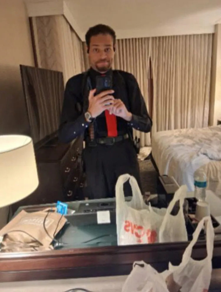 企圖槍擊川普的槍手艾倫在出發前自拍。路透社