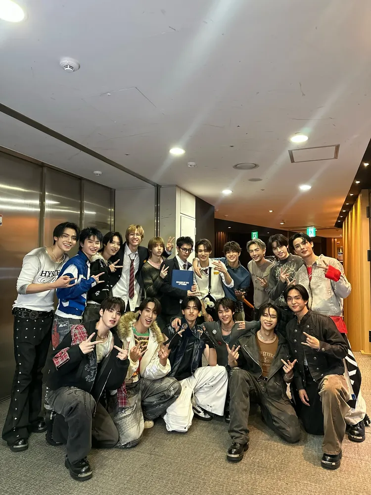 BUS今年2月到韓國《M Coutdown》打歌，與CORTIS合體舞蹈挑戰。翻攝BUS IG