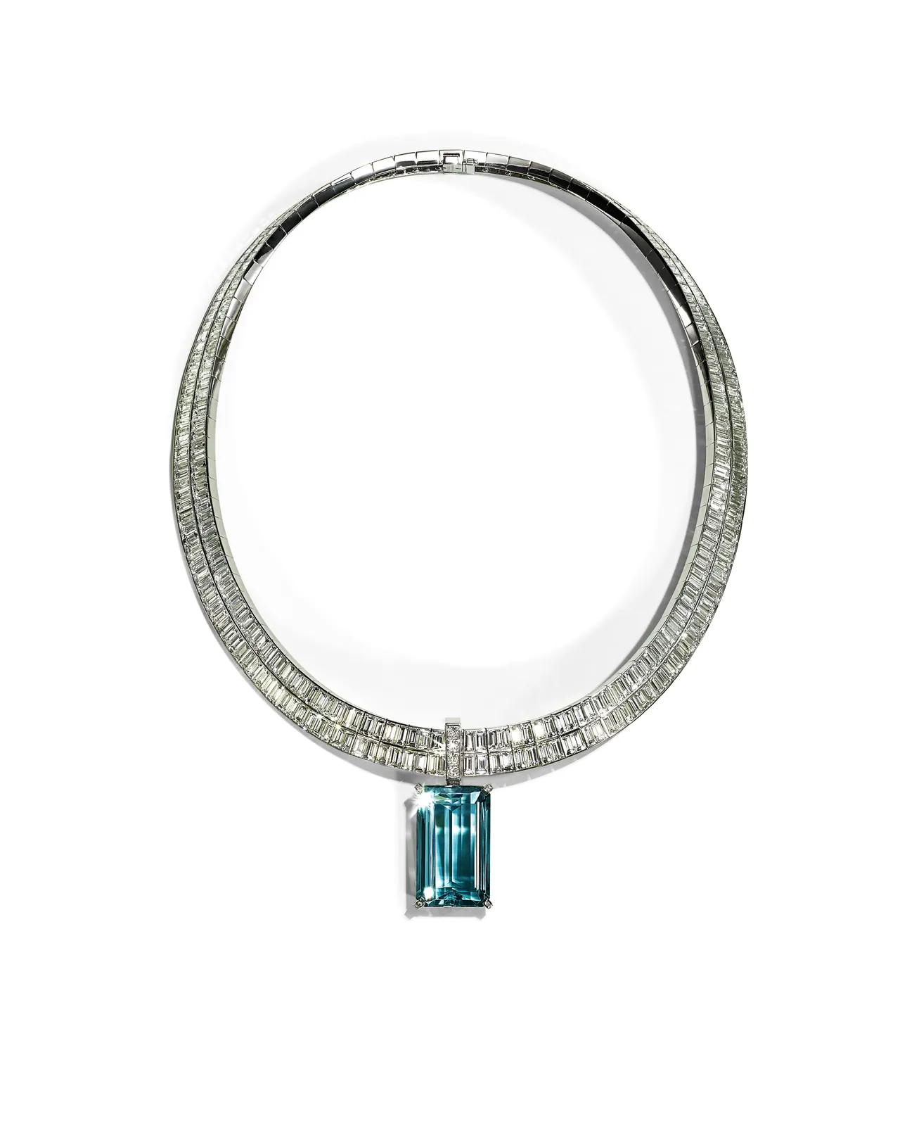 Tiffany海水藍寶鉑金項鍊。品牌提供