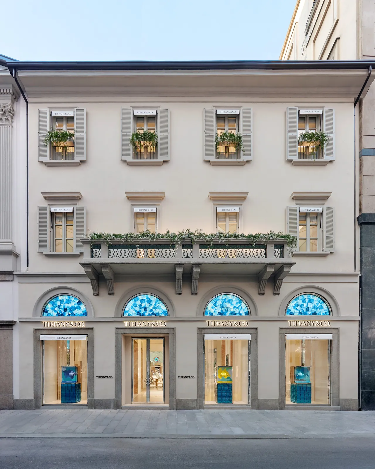 Tiffany & Co. 米蘭蒙特拿破崙大街旗艦店外觀照。品牌提供