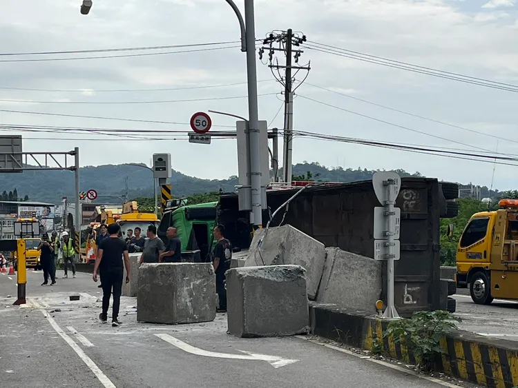 車禍現場。竹東警分局提供