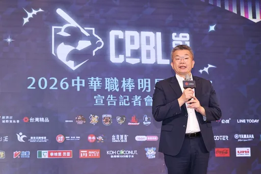 球迷竟要求他「管管中信兄弟」！中職會長蔡其昌神回「一句話」