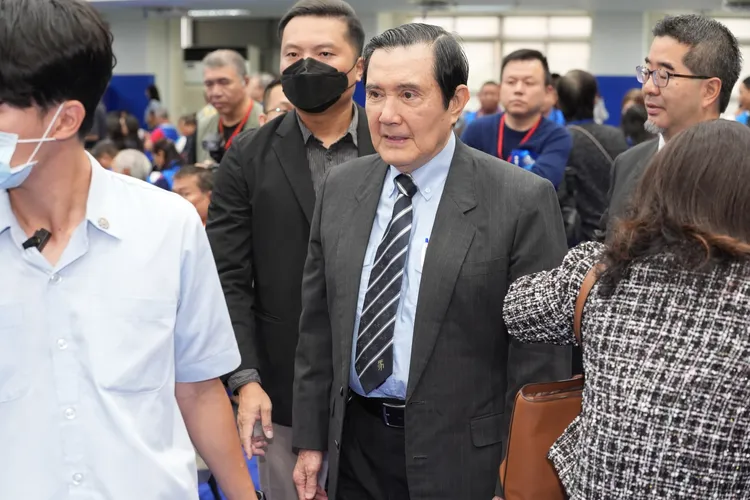 前總統馬英九發聲打臉妻子周美青聲明，律師王至德表達看法。彭欣偉攝