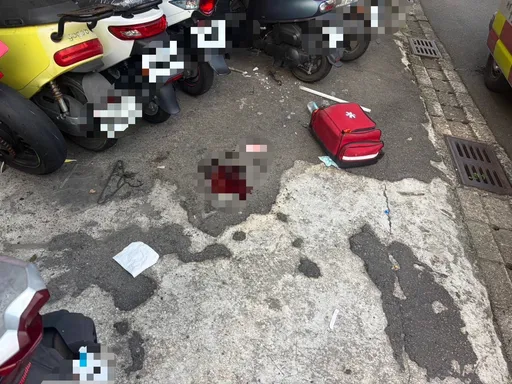 疑為一件外套釀悲劇！基隆男持刀殺母　犯後墜樓身亡