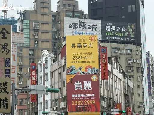 房市持續冷清　住展風向球來客數與成交量4月仍在低點