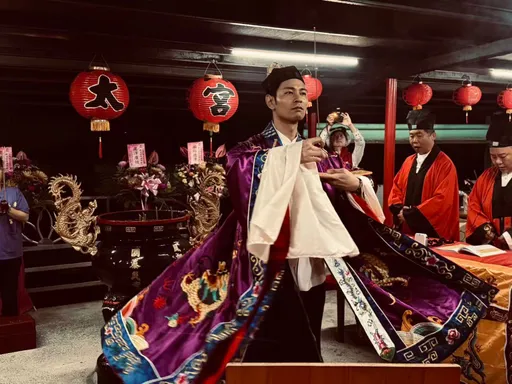 楊子儀復合阿西女兒　稱「因宗教不婚」！突改口道歉