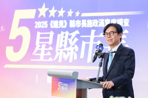 六都唯一蟬聯五星市長！陳其邁執政滿意達73.7%　增幅各縣市最大