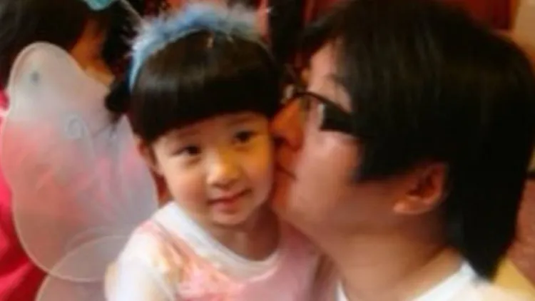 袁惟仁女兒袁融曾向父親告白：「下輩子看著我長大、牽我走紅毯。」翻攝梓蛋Instagram
