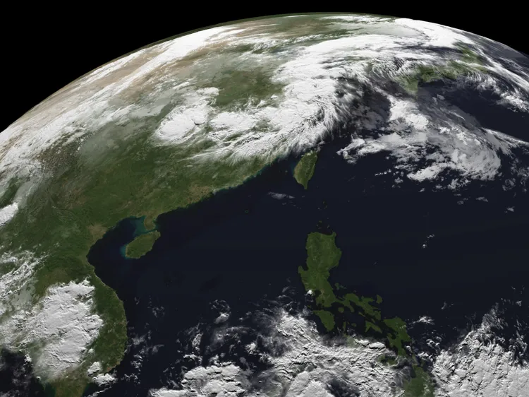 最新模式模擬顯示，週五（29日）梅雨季第4波鋒面南下，受影響地區將轉雨降溫。NCDR