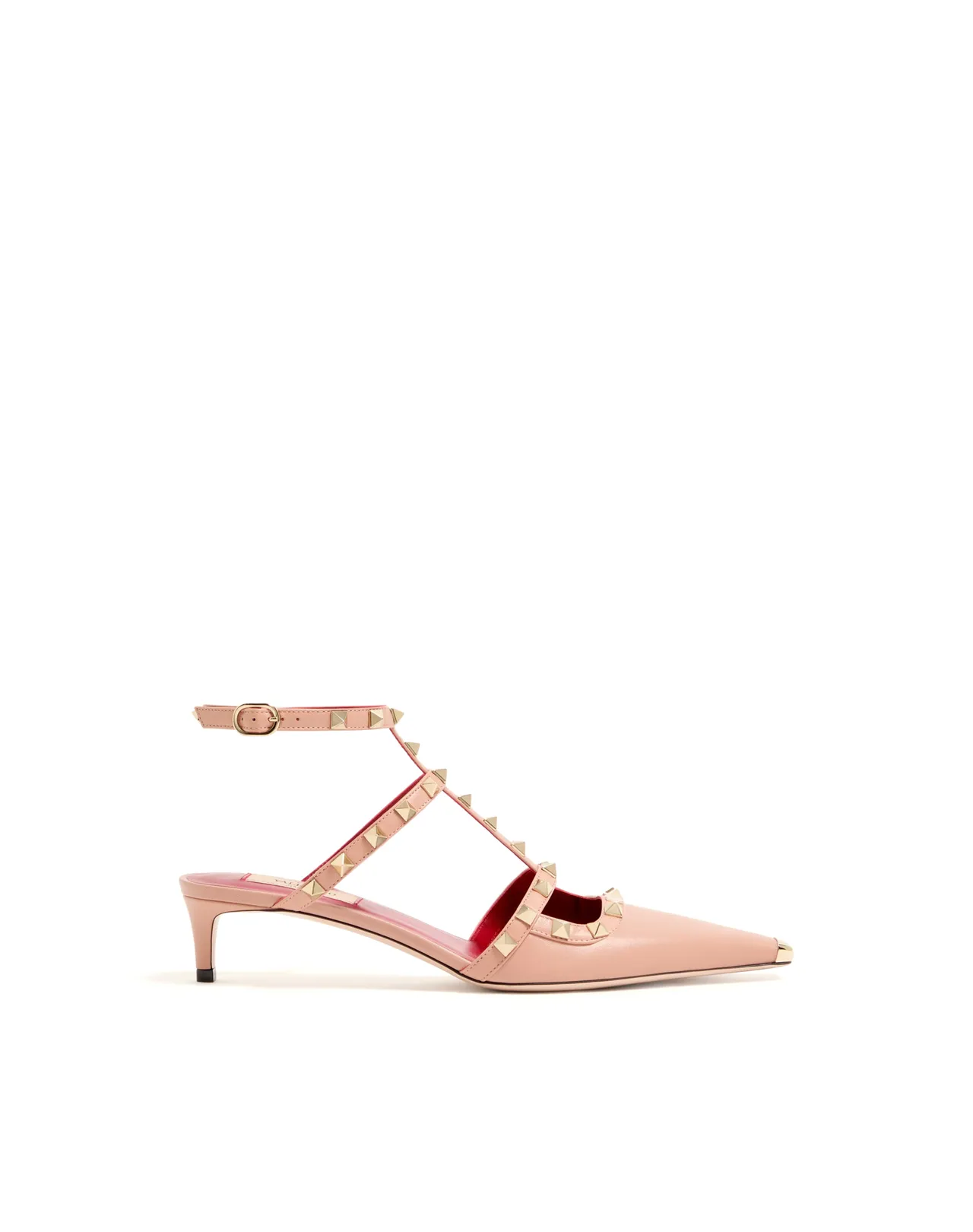 Valentino Rockstud鉚釘高跟鞋，3萬8600元。品牌提供